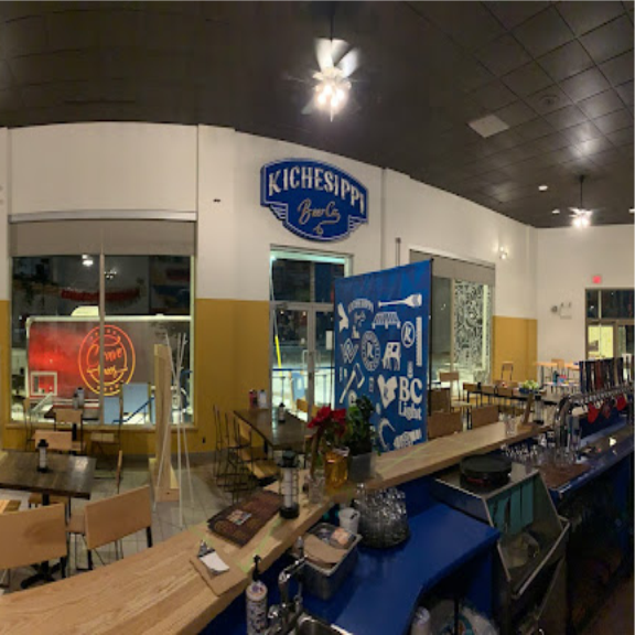 Kichesippi Beer Co & Trailside Cafe