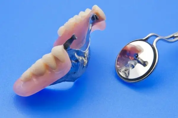 Live Dental Studio